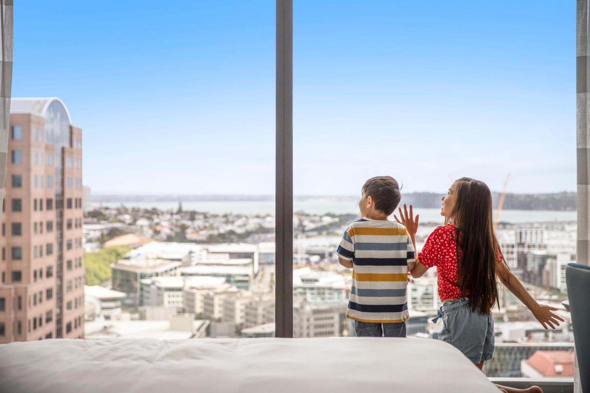 Holiday Inn Express Auckland City Centre By Ihg Exterior photo